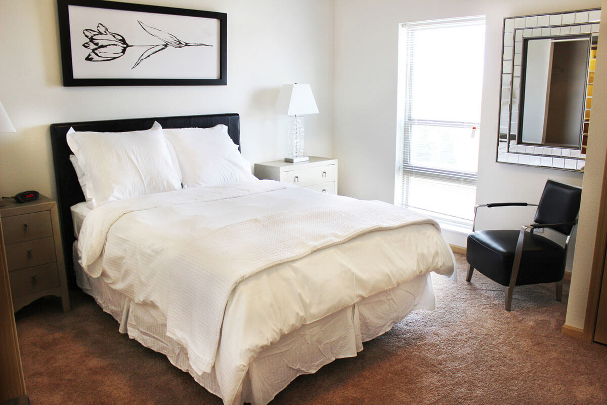 longfellow station bedroom