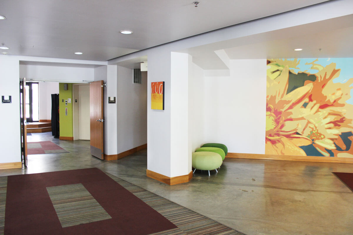 5_lobby_2 sibley court apartments lobby