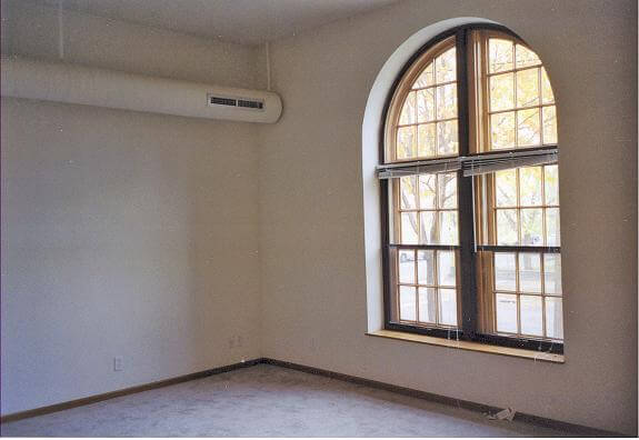 curved window bottineau lofts