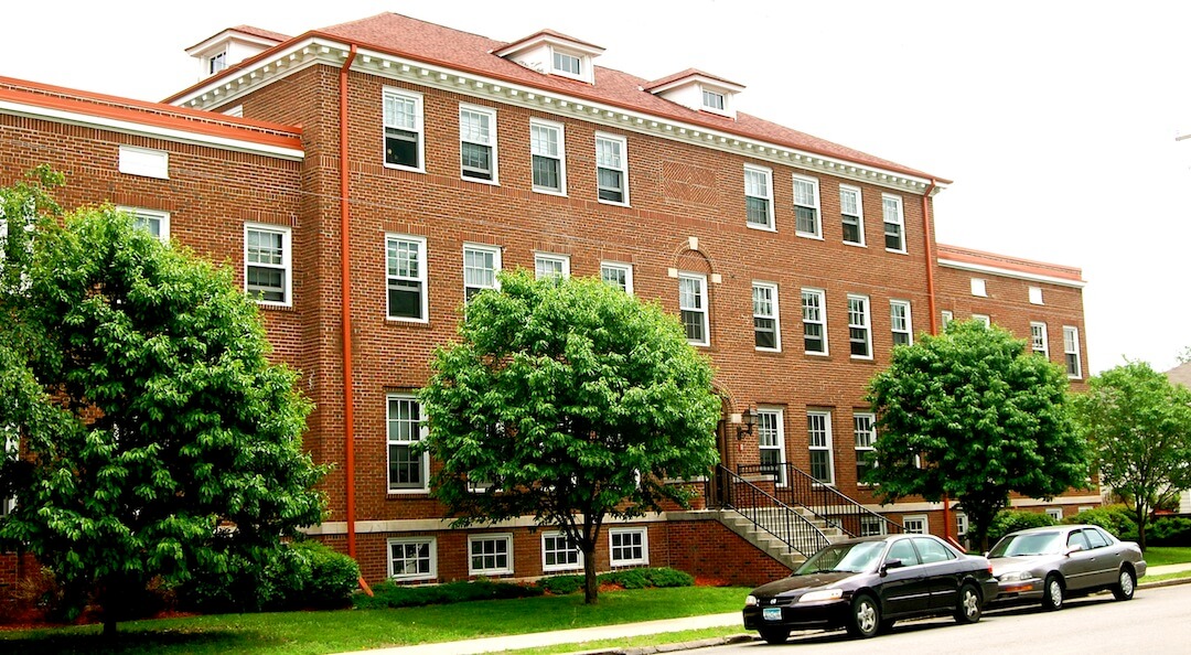 bottineau lofts exterior