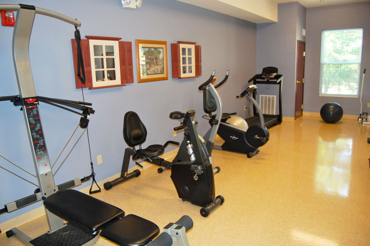 DSC_0537edit the lodge at little canada fitness area