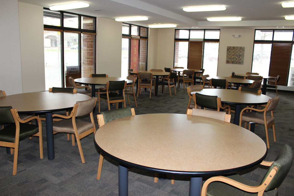 lyons court dining