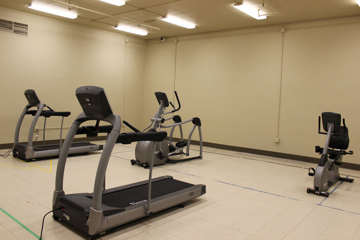 fitness area lincoln park apartments