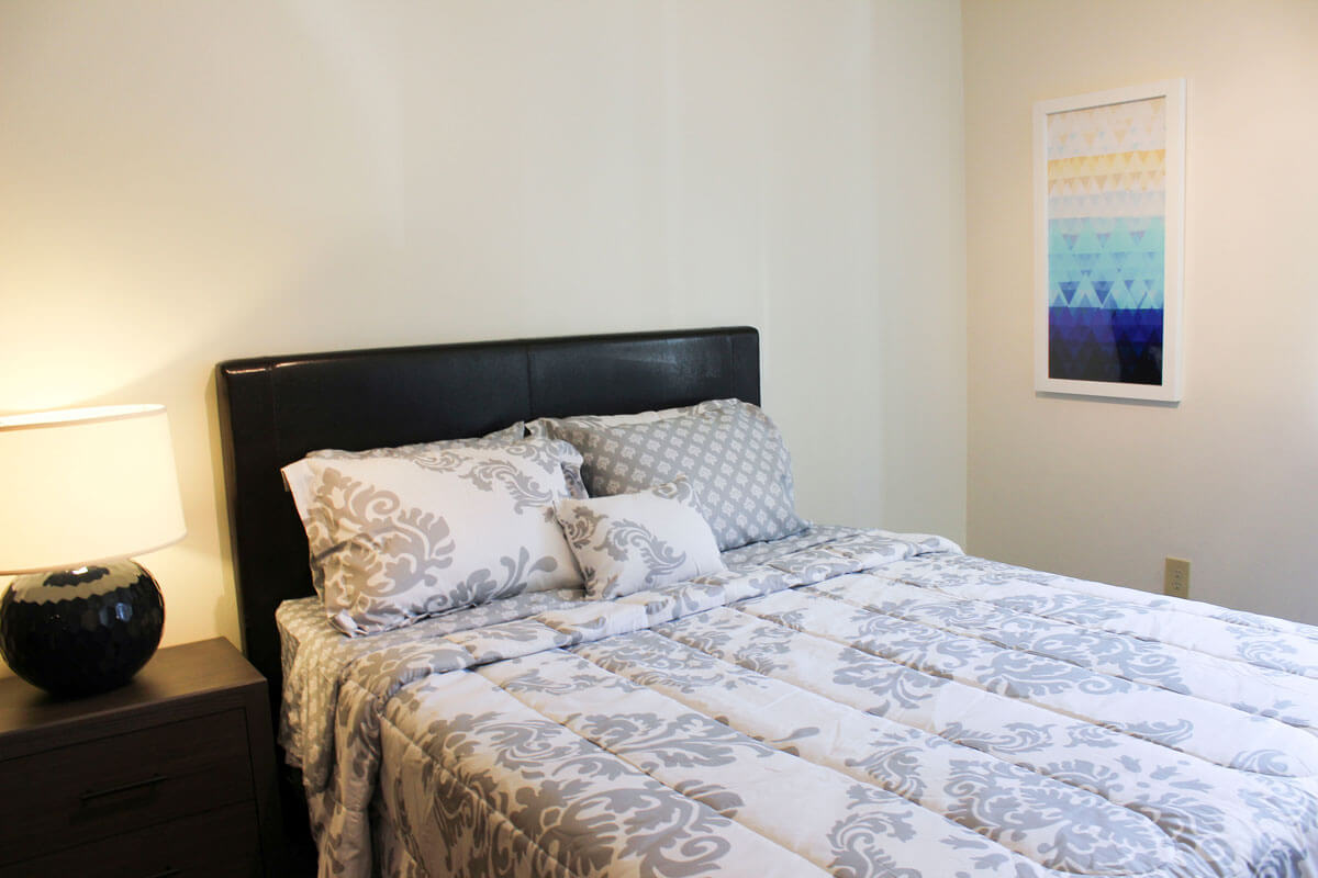 IMG_9163_1 boulevard apartments bedroom