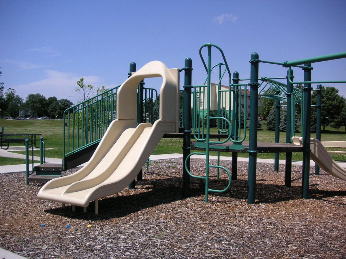 PICT0368 le sueur meadows playground