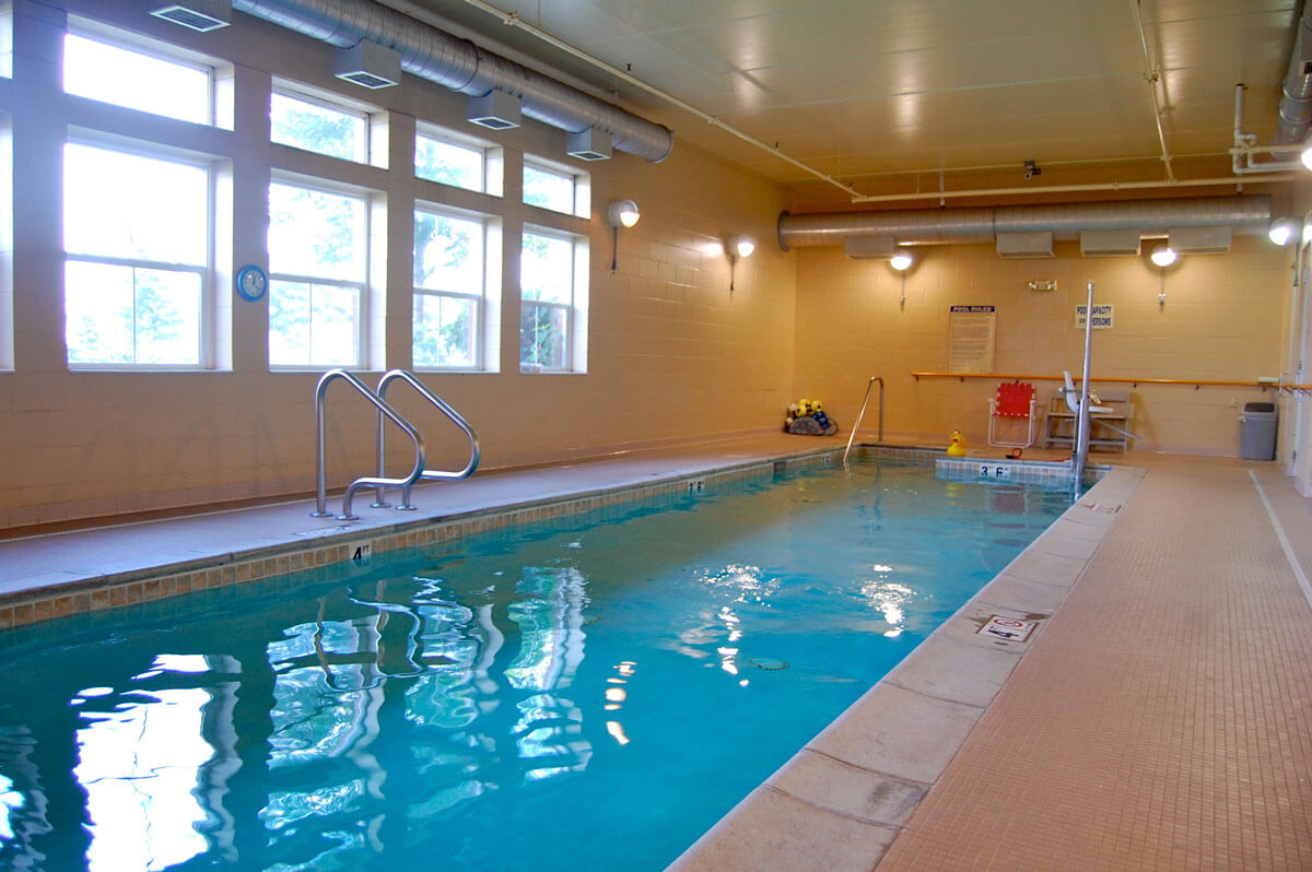 blaine_8 blaine town square senior pool