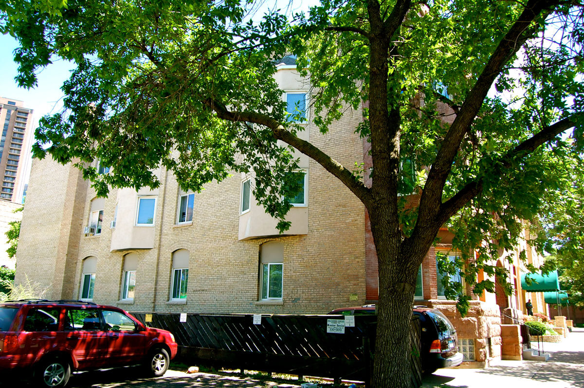 Cromwell commons parking area