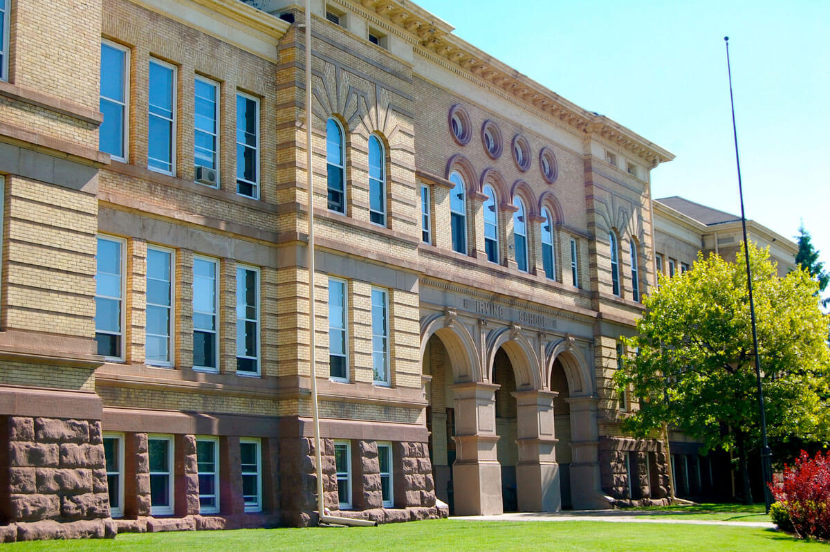 irving school exterior