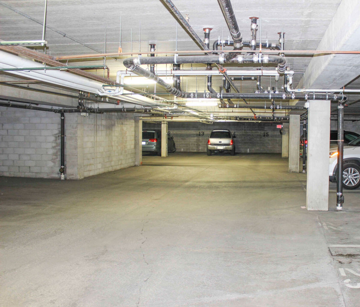 river run apartment garage