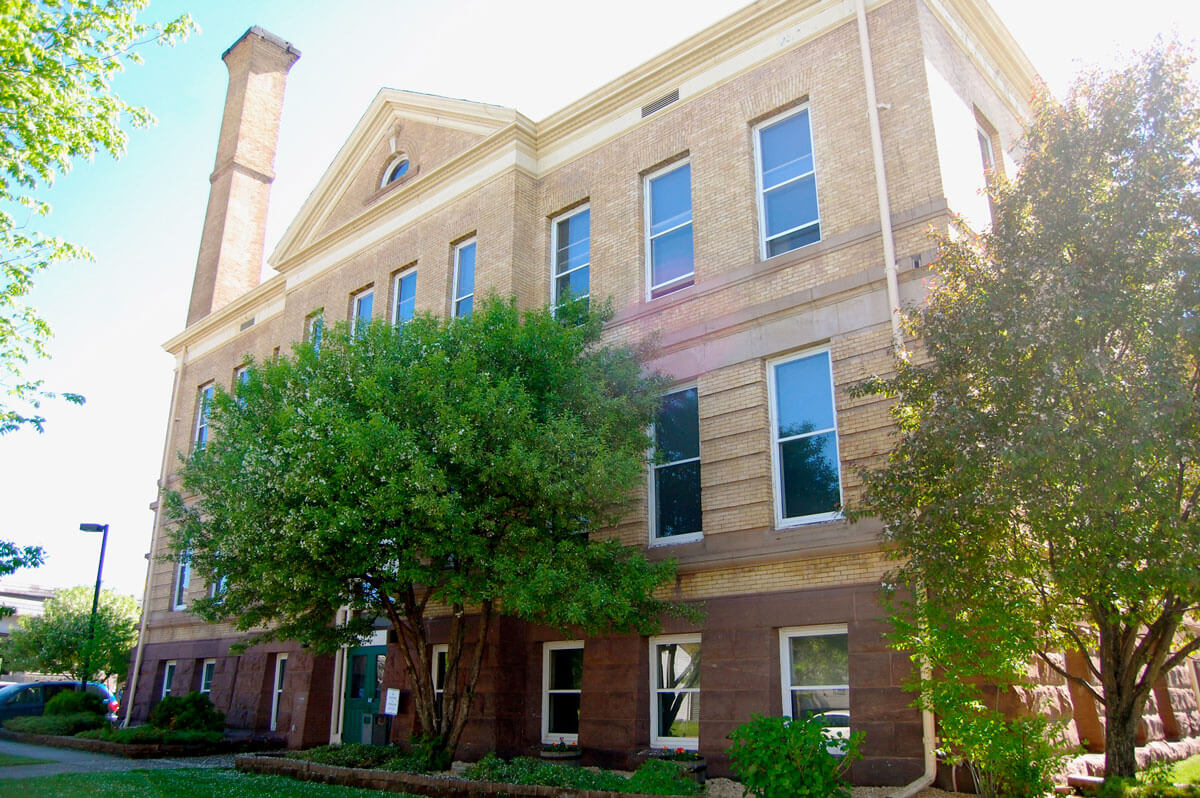 irving school exterior