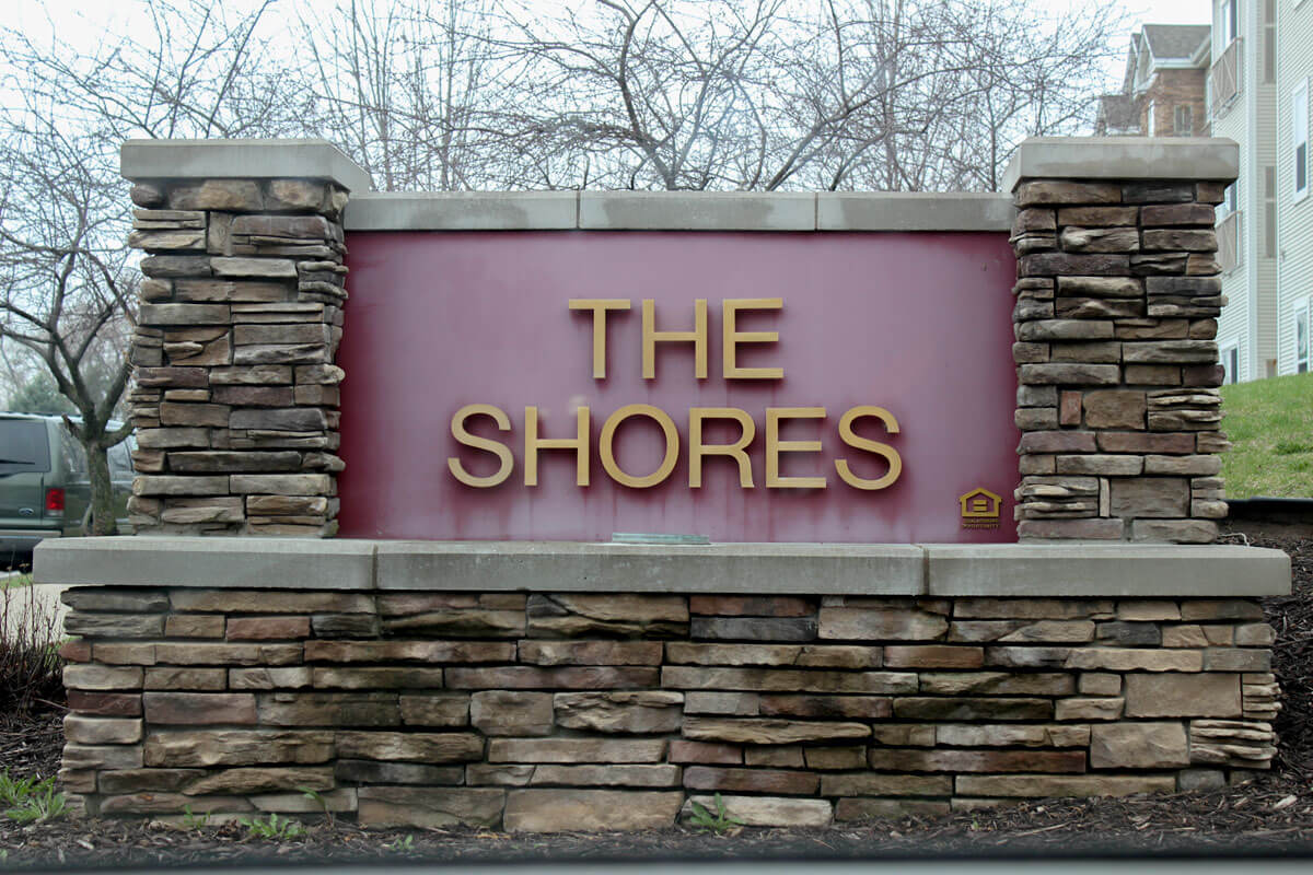 the shores sign