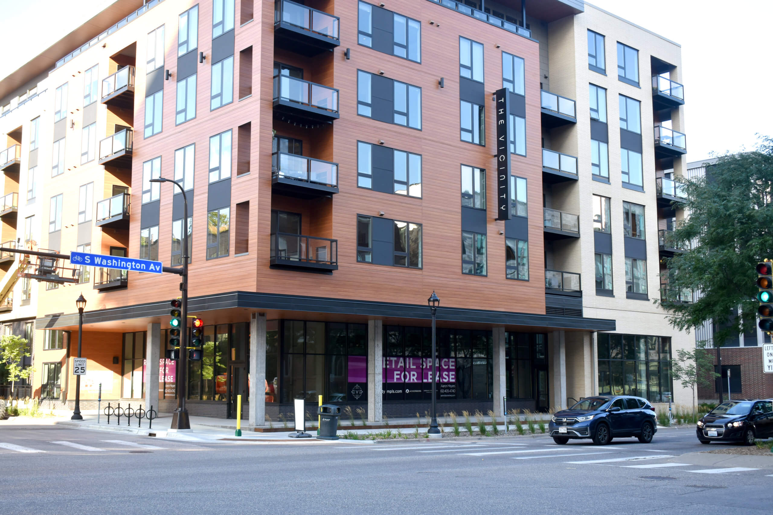 Exterior 3