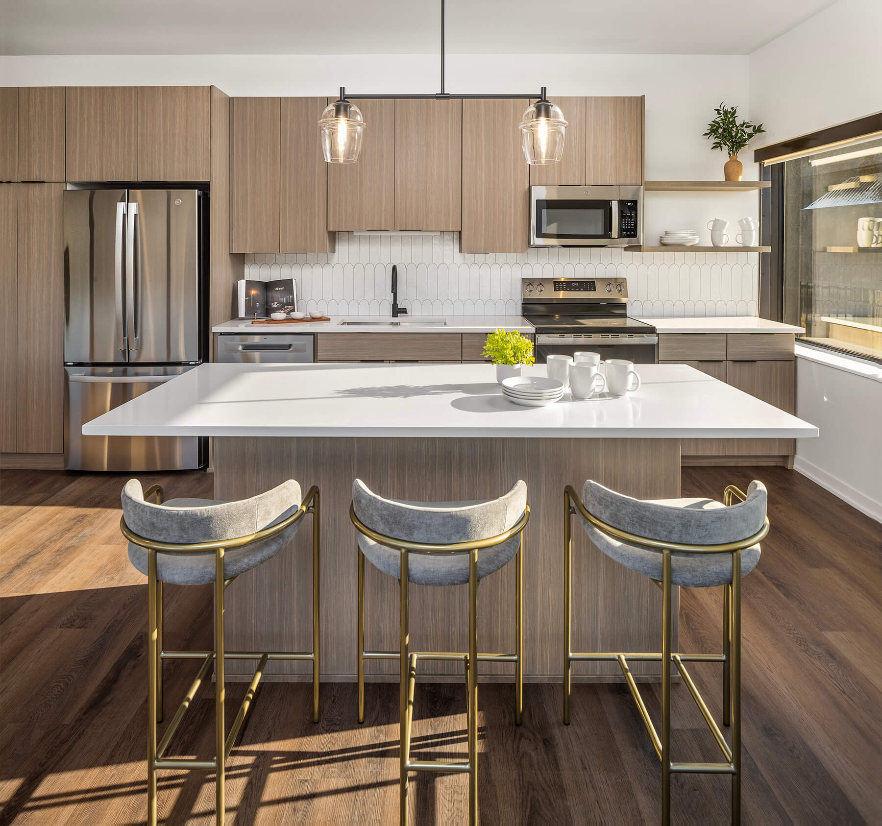 Luxury residences at the renovated Landmark Tower in downtown St. Paul, MN