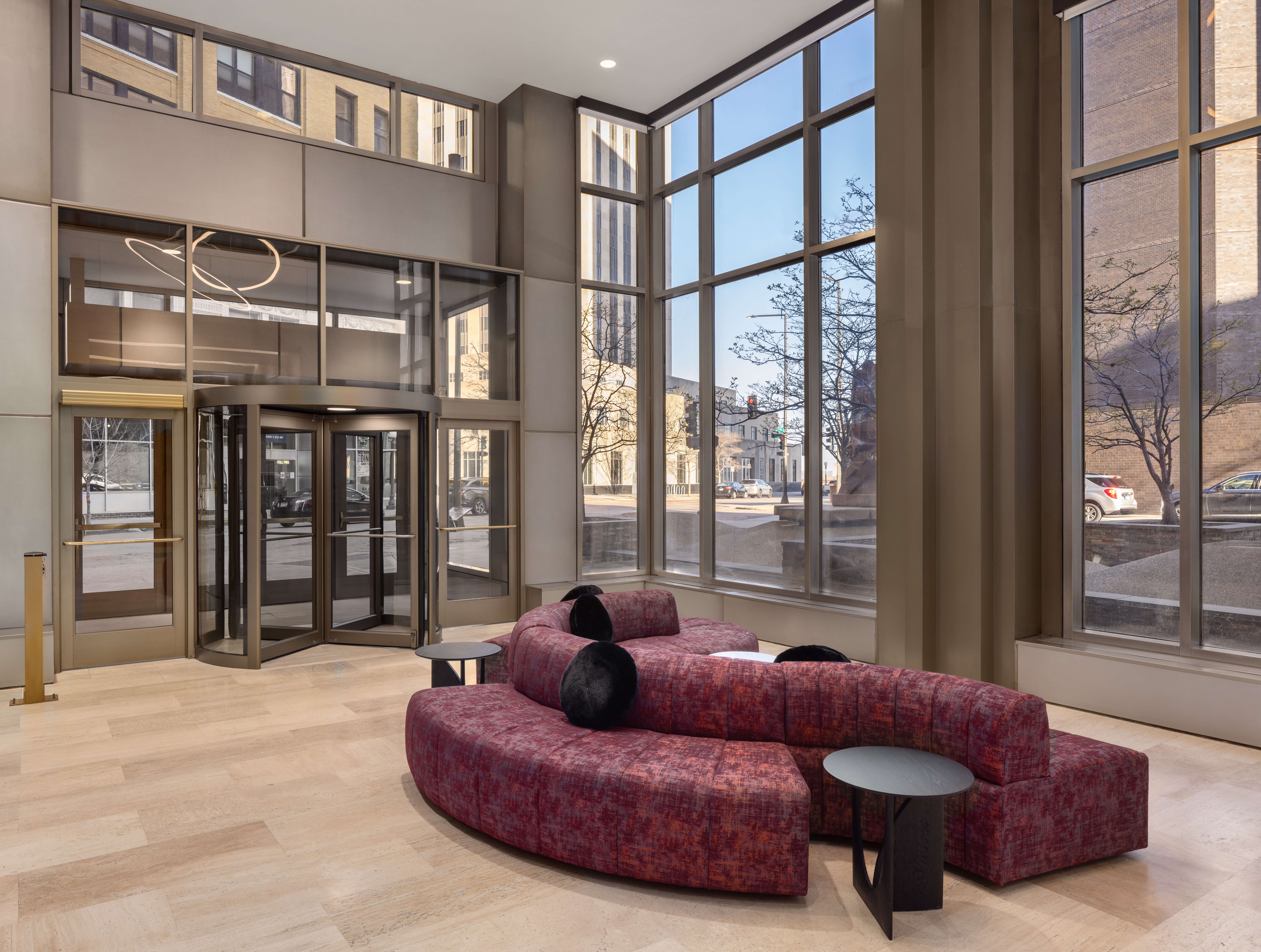 Landmark_Tower_Lobby 3