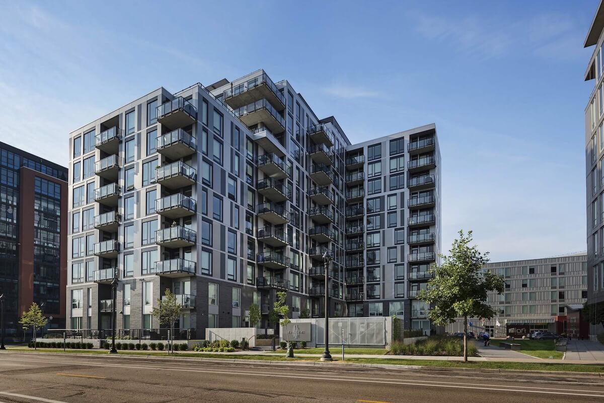 Encore Luxury Residences
